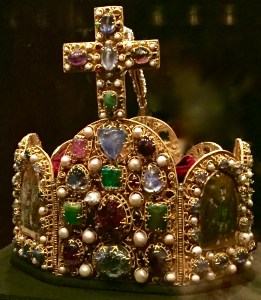 The Imperial Crown of the Holy Roman Emperor probably dates to the reign of Otto I (c. 960). The 12 stones on the front panel symbolized the 12 apostles.