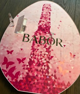 Fourteen numbered doors open up to reveal a vial of magic serum.